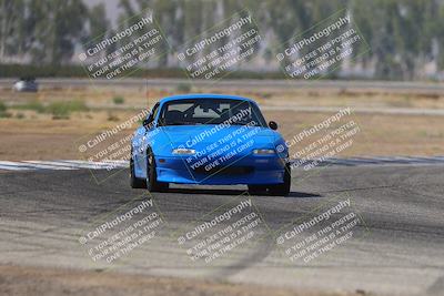 media/Sep-20-2025-Extreme Speed (Sat) [[1fcc23683c]]/Orange (Mid Intermediate)/Session 2 (Sunrise)/